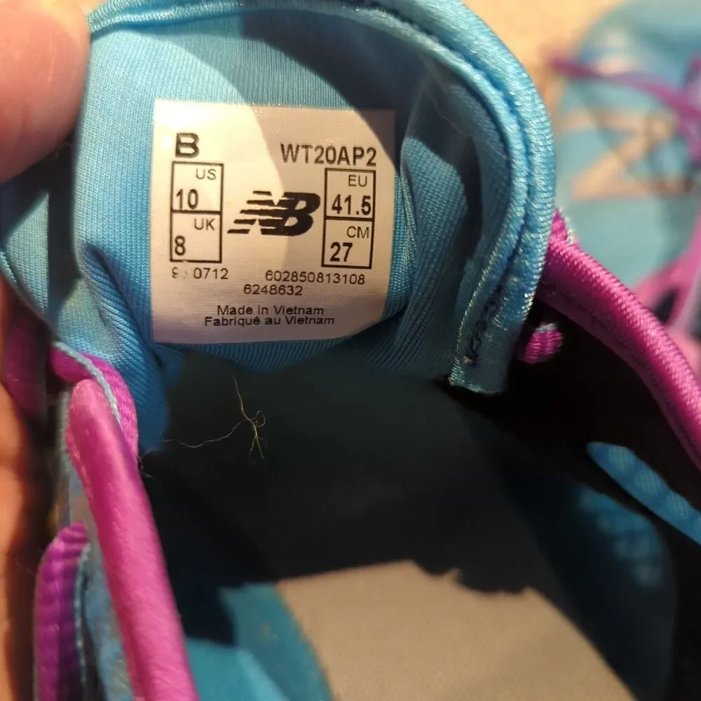 New Balance Minimus 20v2 Shoes Sneakers Womens 10 Blue Purple WT20AP2 Minimalist